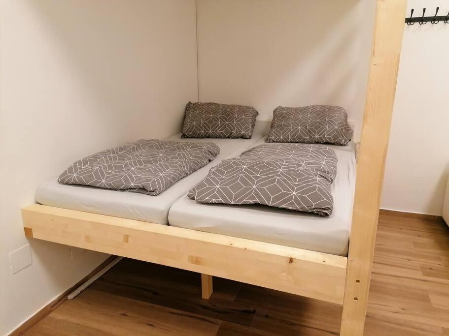 Feine Wohnung Direkt Am Yppen- Und Brunnenmarkt Vienna Luaran gambar